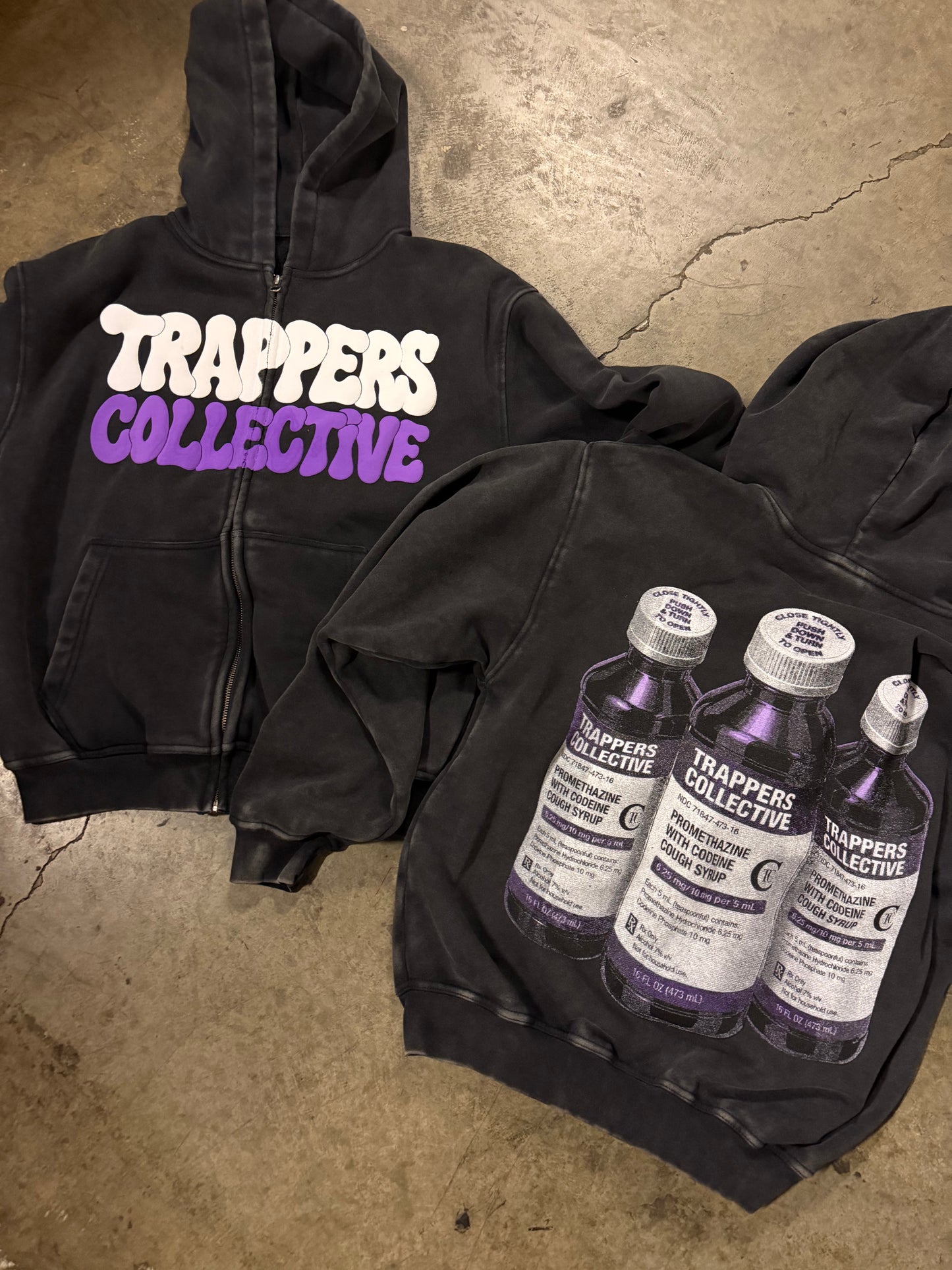 Tris Hoodie